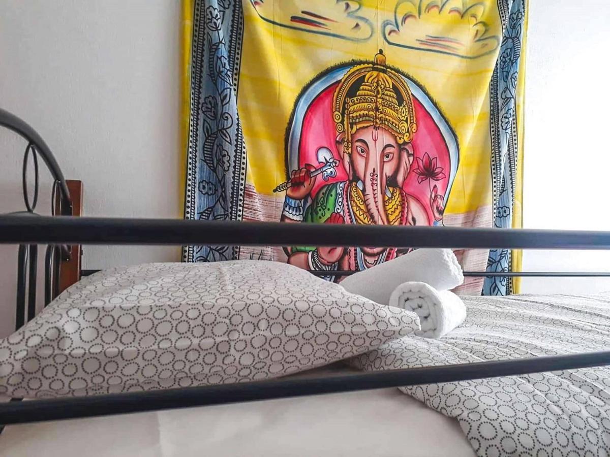 Urban Yoga House Hostel & Retreat Janina Zewnętrze zdjęcie