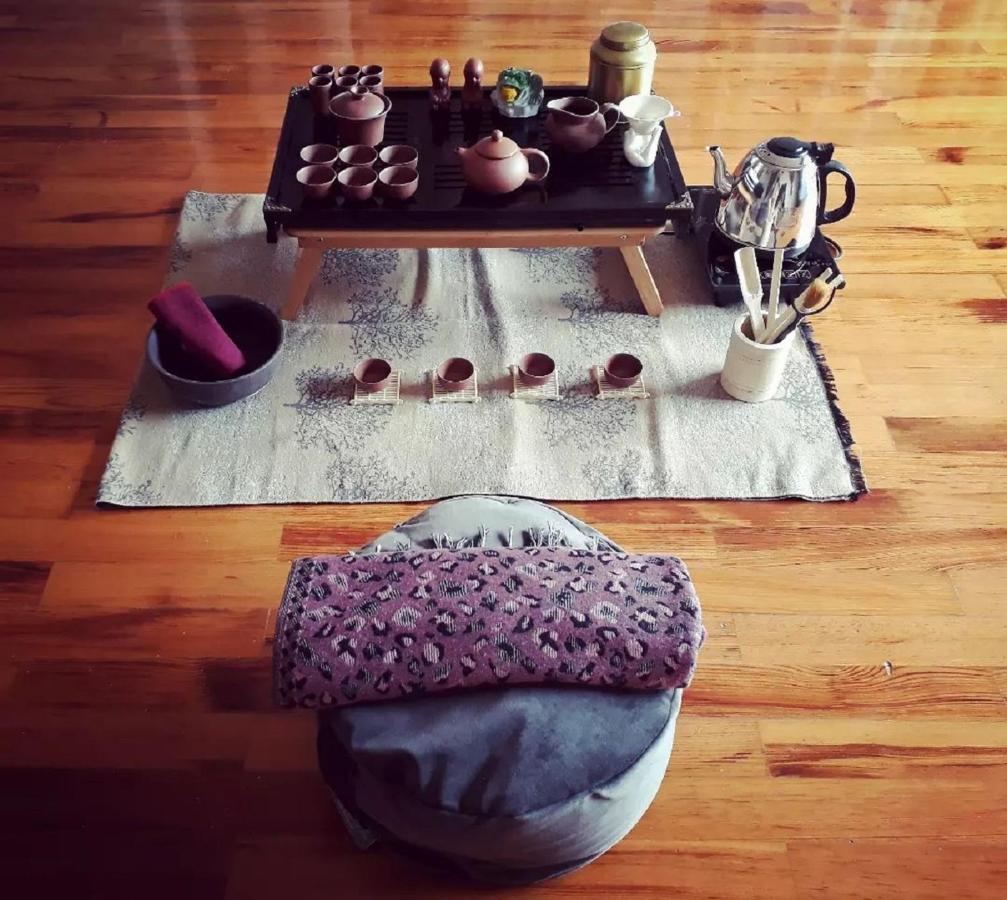 Urban Yoga House Hostel & Retreat Janina Zewnętrze zdjęcie