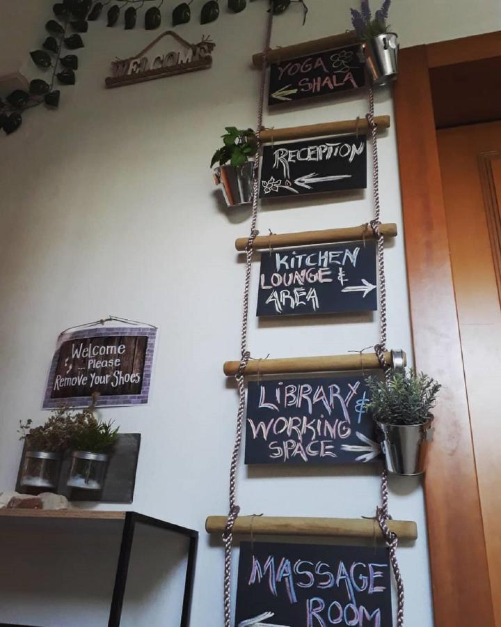 Urban Yoga House Hostel & Retreat Janina Zewnętrze zdjęcie